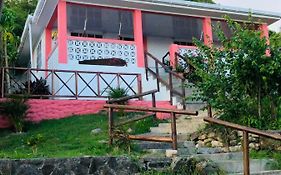 Posada Halley View
